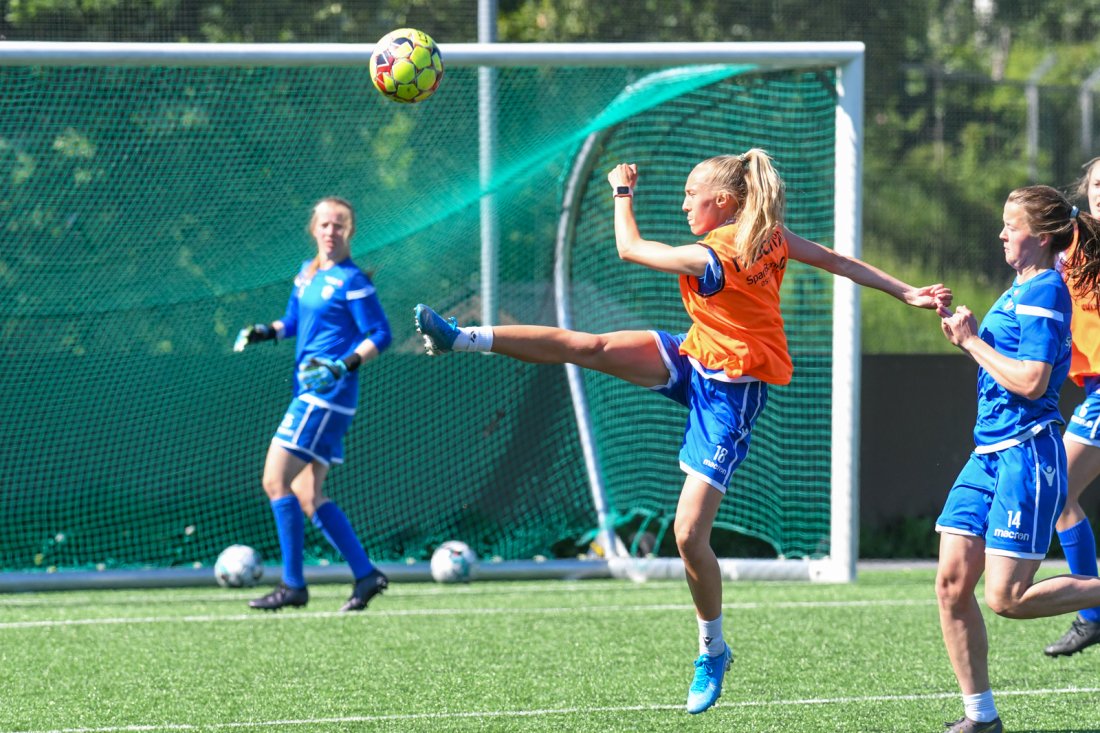Marte med høyde på Nadderud