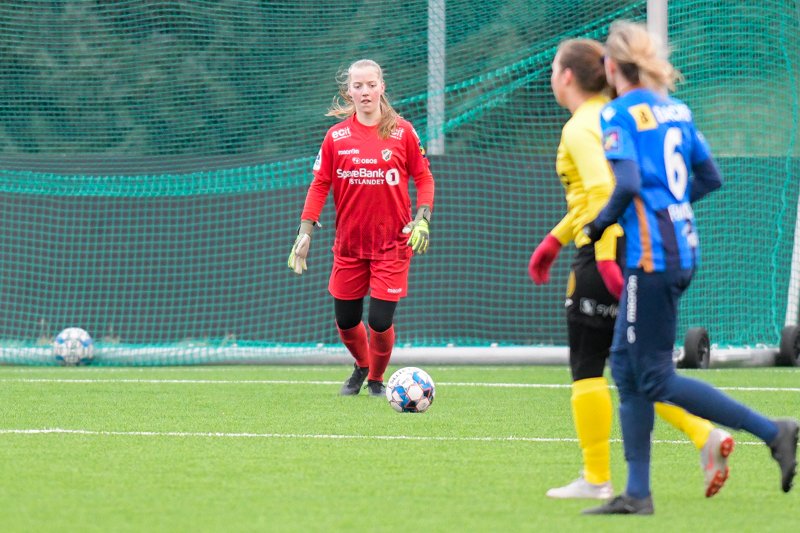 Margaux under Stabæk - Raufoss - januar 2020