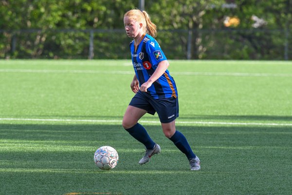 Thea Loennecken skal bryne seg mot Elverum på torsdag. Her fra kampen i seniorcupen mot ØHIL 15. mai