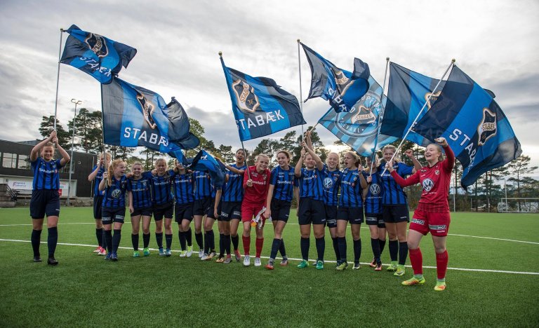 2000_TU4_7869_preview