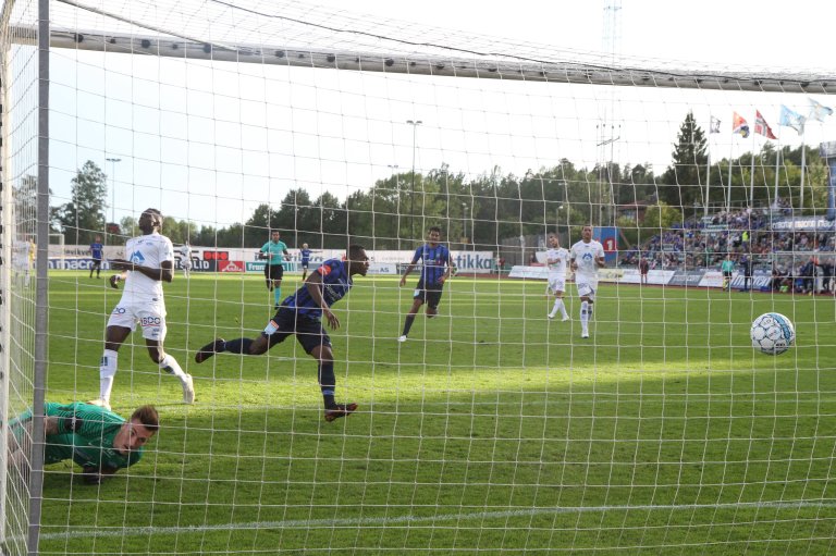 39515227_1064394547043735_1084527801140248576_n (1)