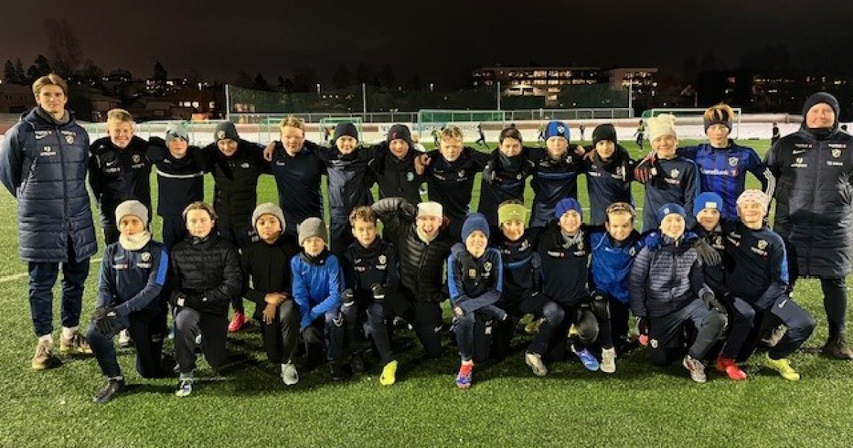 https://www.stabak.no/nyheter/stabaek-fotball-bredde-soker-trenere-copy-4/_/image/c5d4f36e-4512-4318-a10a-8f23985f8797%3Ac6846f81620fe5add2dfbe27c93660a8786fb01a/block-1200-630/G2011%20-%202025.jpg?quality=85