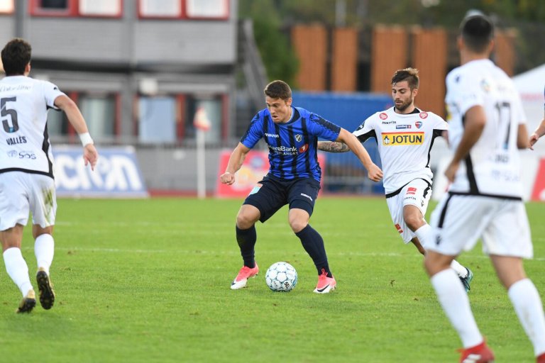 40624305_290597168197454_6104107838626332672_n