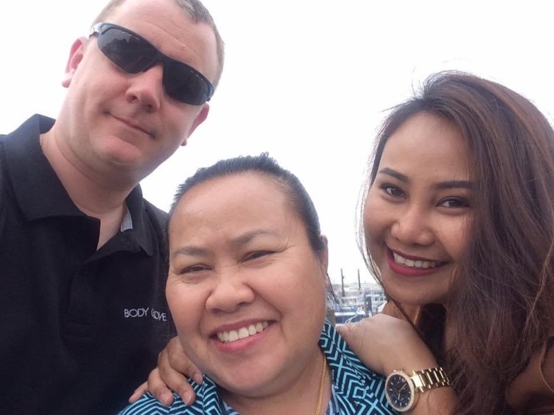 Kjetil, mamma og Bowie